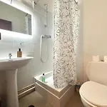 شقة T2, Ideal Pour Explorer A Pied - 20 Min A Pied Du Centre بيربينيو